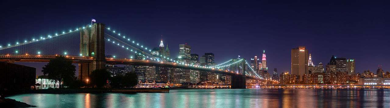 1280px-Pont_de_Brooklyn_de_nuit_-_Octobre_2008_edit